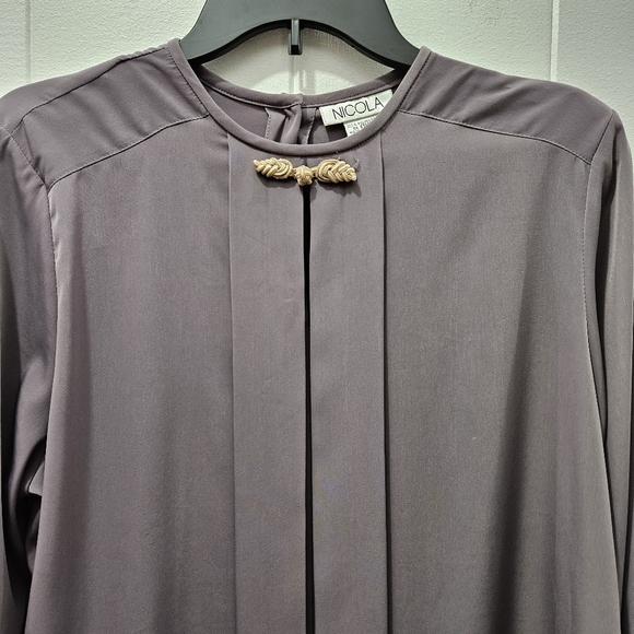 Nicola Lavender Silk Like Long Sleeve Button Back Top Korean Inspired Size 10 - Picture 2 of 13